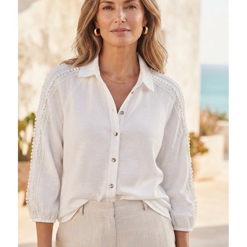 CHICO'S Shirt Linen Button Up Womens Sz 1 - Medium Cream Beachy Resort Coastal